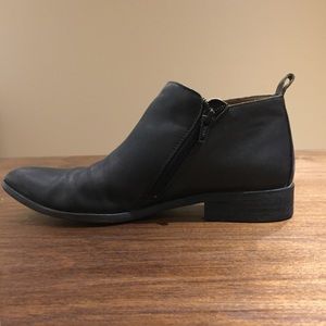 Corso Como Dynamite Leather Bootie - Black Size 7